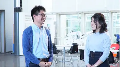 それぞれの目標に向かってアクセルを踏む若手社員たちからのメッセージ