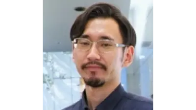 階戸 健太
