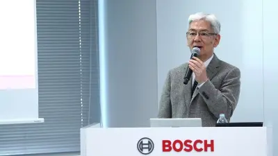 ※2020年ダイバーシティ・ウィークは大妻女子大学人間関係学部教授小川浩様をお招きし、「特別講演会「“障害”と共に働く～違いを力に変える職場づくり～」を実施しました。 オンラインで動画配信を行い、500名を超える従業員が参加しました。